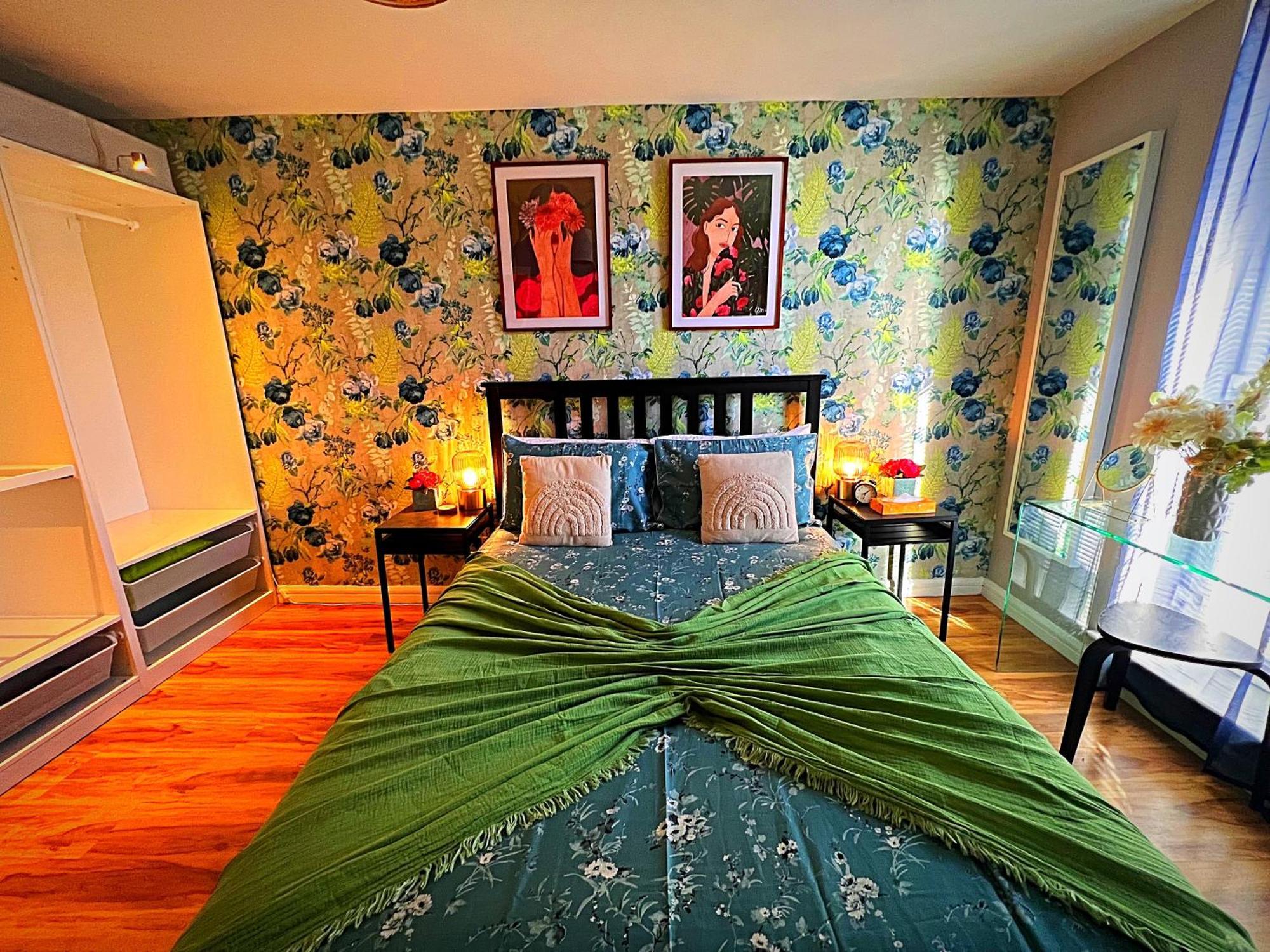 Latitude Chinatown Central Apartment Бирмингем Экстерьер фото