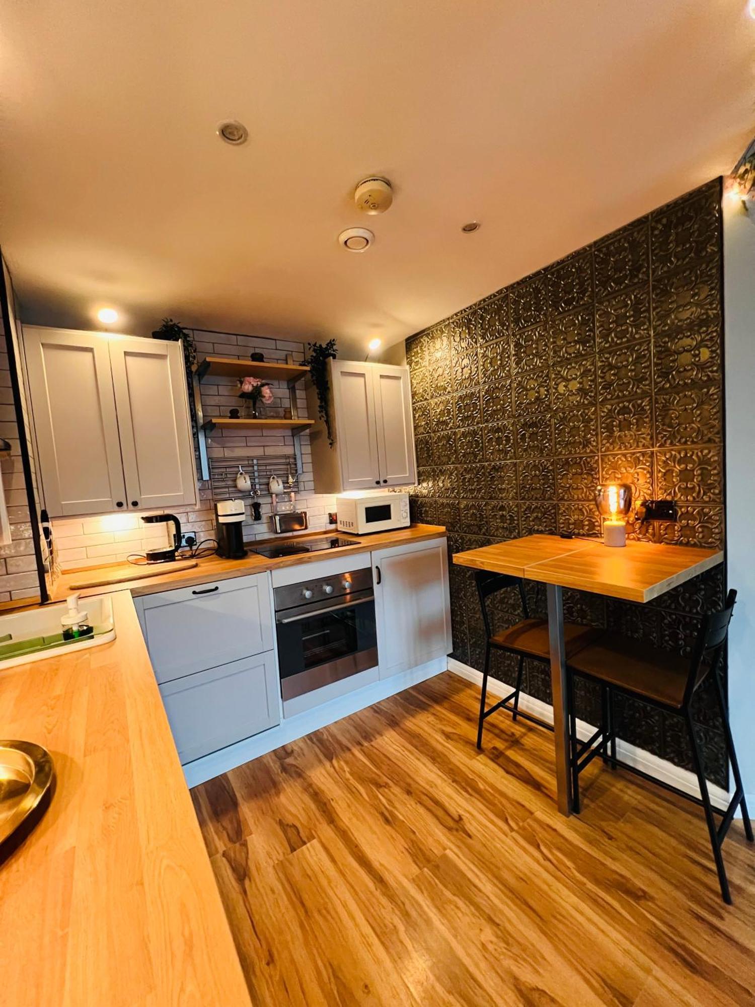 Latitude Chinatown Central Apartment Бирмингем Экстерьер фото